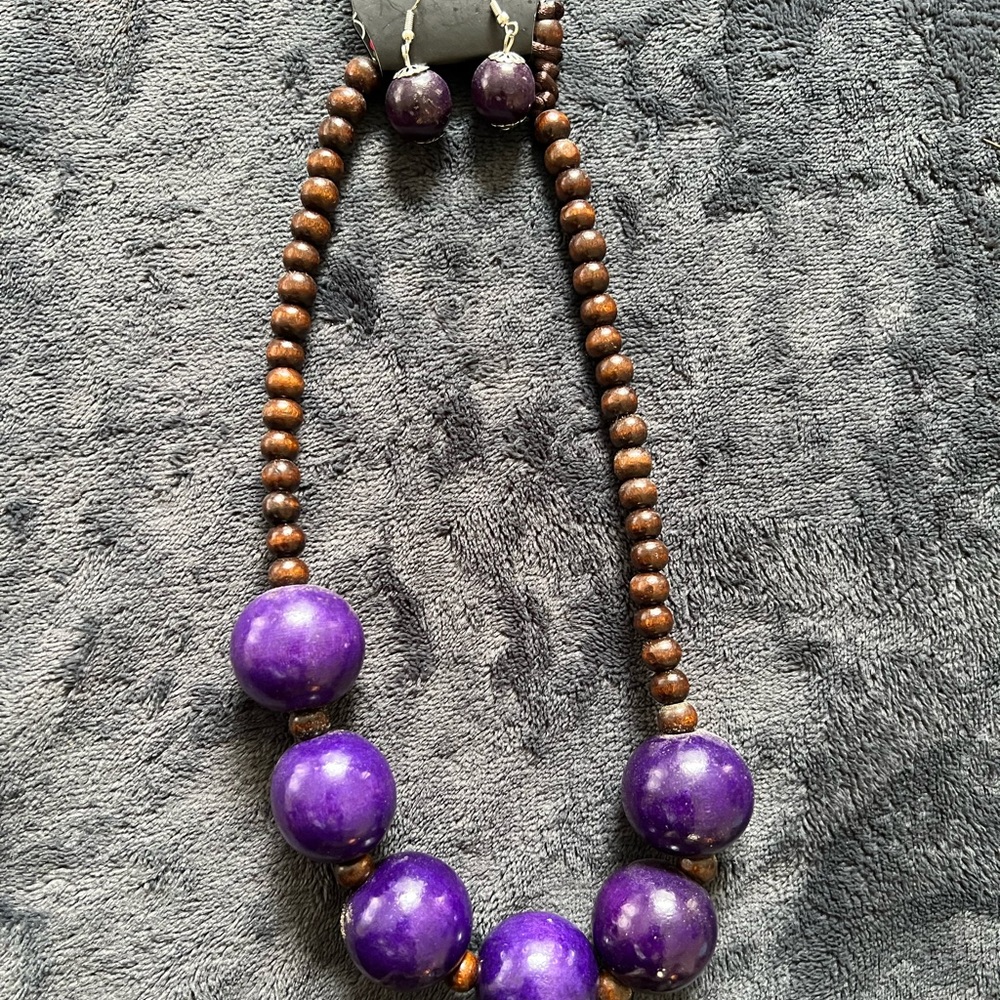 Necklace set